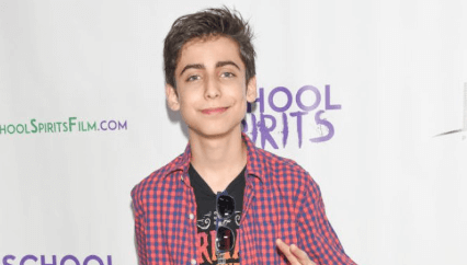 Aidan Gallagher Height