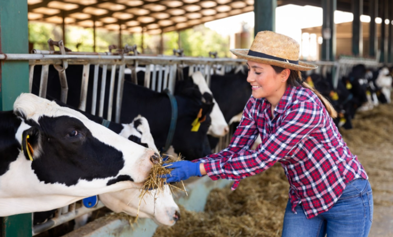 The New Formulary: A Guide to Natural Ingredients in Animal Feed