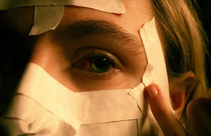 social identity discovery hub